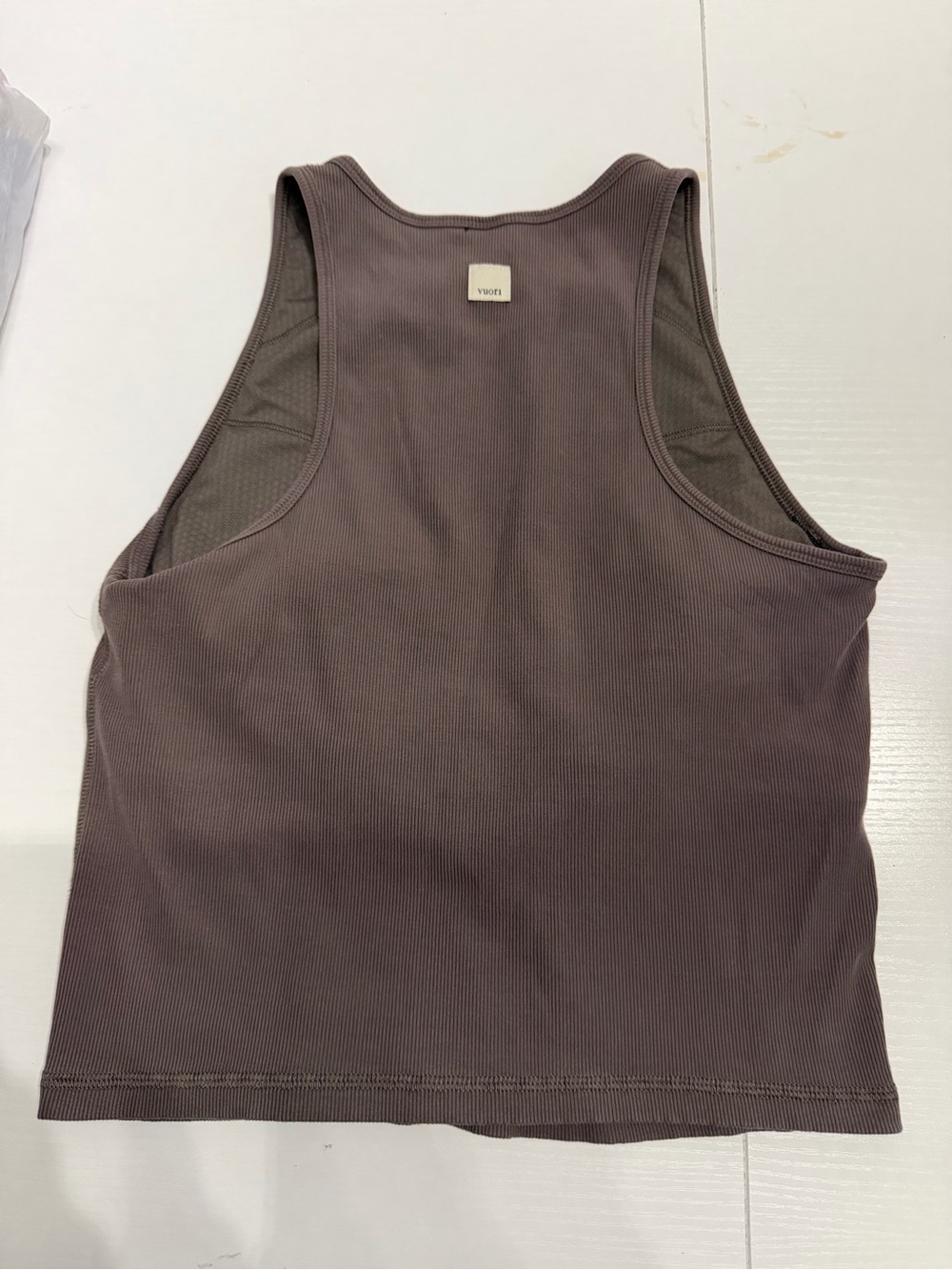 Vuori Matching Activewear Set - Medium Pose Plyo Tank & Small Dash Short 2.0 - Picture 6 of 8